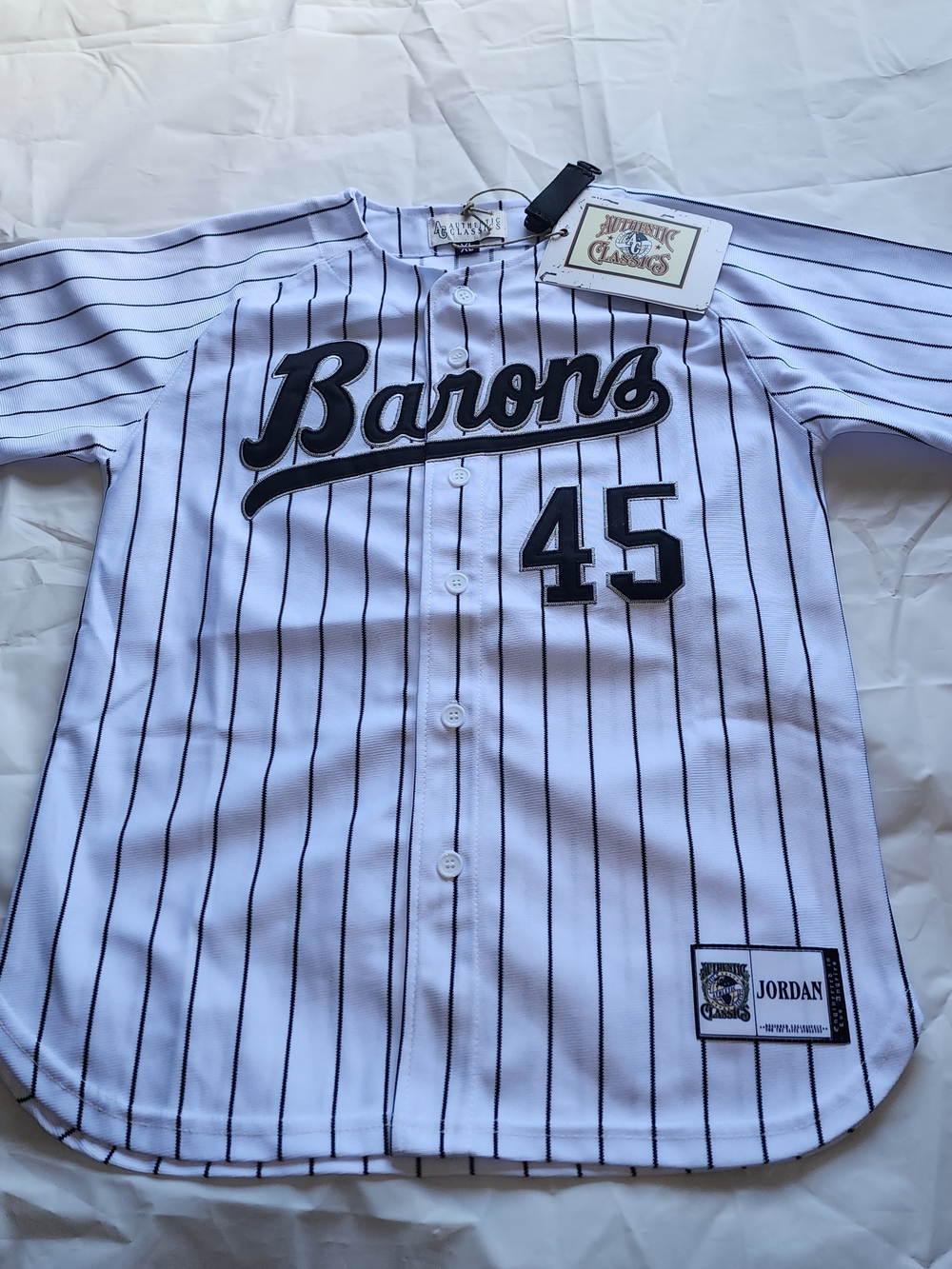 NOSTALGIA YOUTH KIDS BARONS MICHAEL JORDAN BASEBALL JERSEY WHITE SIZE XLARGE NWT